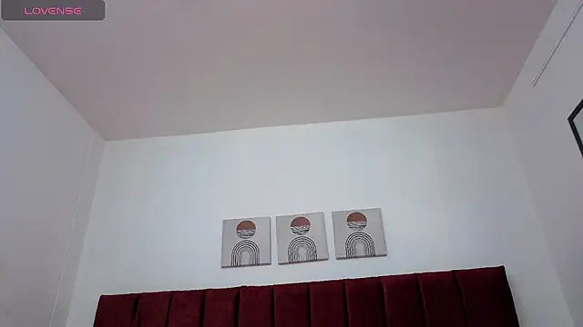 selena castillo online show from 09/24/25, 07:53