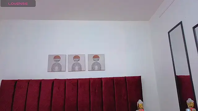 selena castillo online show from 09/13/25, 06:41