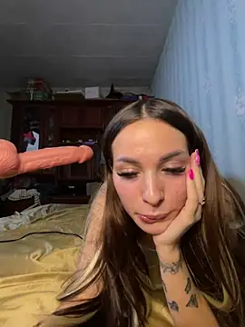 DreamKarina online show from 12/04/25, 08:08