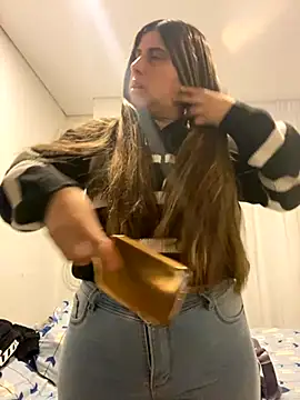 girl anni online show from 09/20/25, 11:37