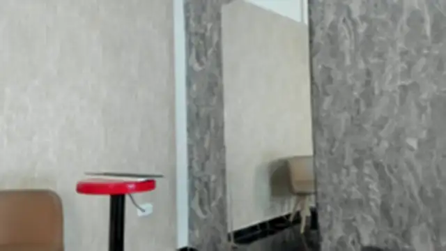 Snapshot of Violetrousse chatting on 03/14/25, 07:12 Violetrousse online show from 03/14/25, 07:12