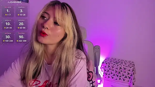 Sakito Tokio online show from 04/07/26, 08:54