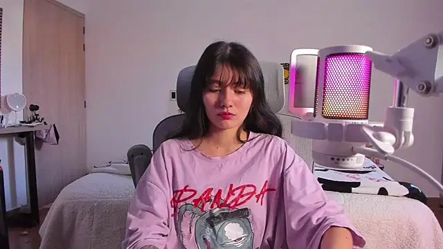 Sakito Tokio online show from 10/28/25, 10:09