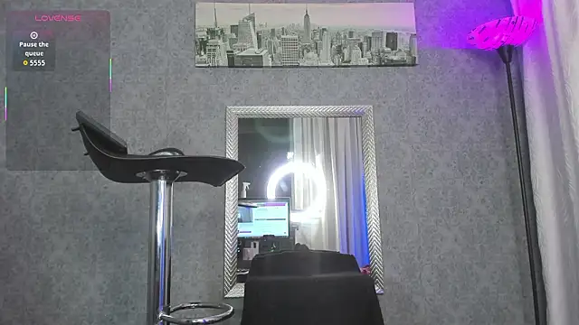  kitty wuichis online show from 03/26/26, 05:50