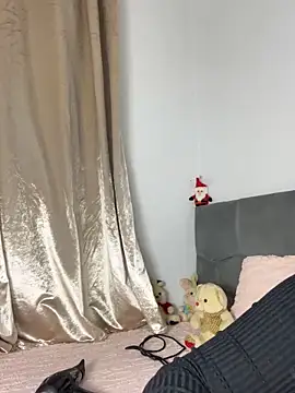 Snapshot of Meryem_Queen chatting on 03/31/26, 10:01 Meryem Queen online show from 03/31/26, 10:01