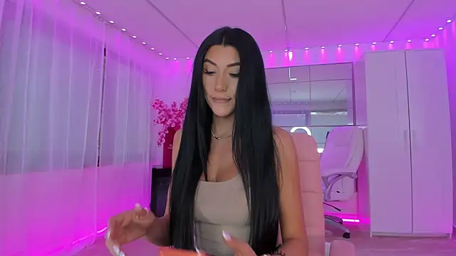 missdiamond  online show from 04/30/26, 07:48