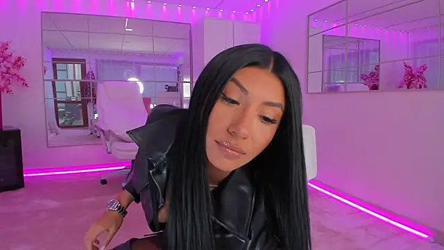 missdiamond  online show from 04/03/26, 07:37