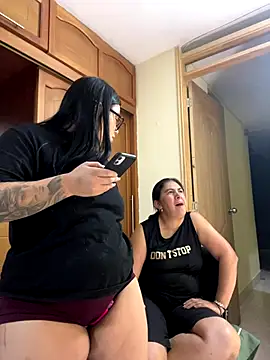 alissonfernandez  online show from 10/16/25, 11:46