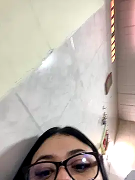 alissonfernandez  online show from 09/24/25, 02:12