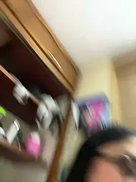 alissonfernandez  online show from 03/04/26, 12:46