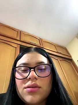 alissonfernandez  online show from 11/02/25, 05:40