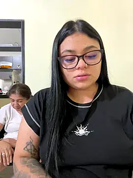 alissonfernandez  online show from 09/10/25, 11:20