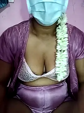 Snapshot of Villageammu18 chatting on 03/20/26, 09:32 Villageammu18 online show from 03/20/26, 09:32