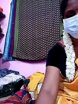 Snapshot of Villageammu18 chatting on 02/14/26, 03:45 Villageammu18 online show from 02/14/26, 03:45