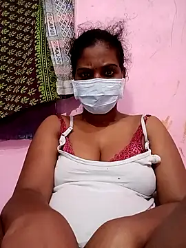 Snapshot of Villageammu18 chatting on 02/13/26, 02:39 Villageammu18 online show from 02/13/26, 02:39