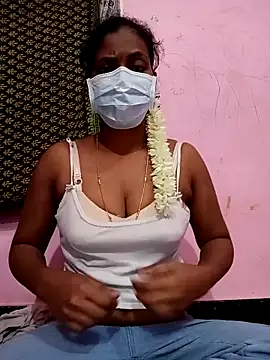 Snapshot of Villageammu18 chatting on 02/15/26, 09:41 Villageammu18 online show from 02/15/26, 09:41