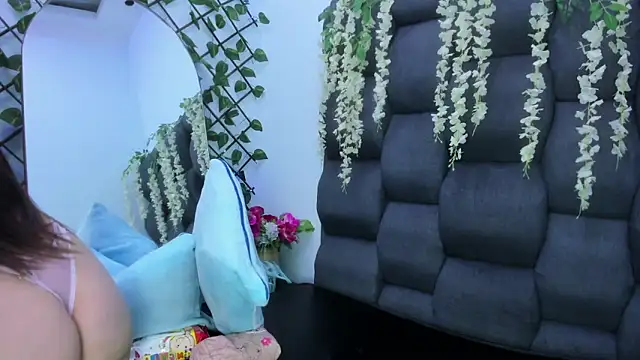 SophiaButt  online show from 11/02/25, 02:49