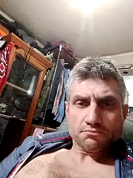 Snapshot of Gotowy40 chatting on 12/12/24, 12:38 Gotowy40 online show from 12/12/24, 12:38