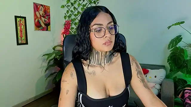 Snapshot of Lovely_celeste chatting on 07/06/26, 01:51 Lovely celeste online show from 07/06/26, 01:51