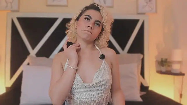 marian pinzon online show from 11/18/25, 02:38