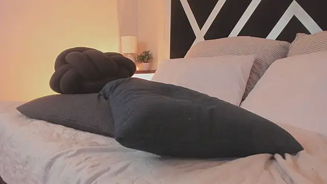 marian pinzon online show from 12/03/25, 05:19