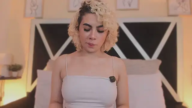 marian pinzon online show from 11/14/25, 02:37