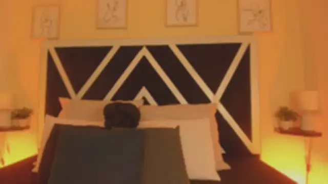 marian pinzon online show from 12/21/25, 11:45