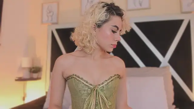 marian pinzon online show from 11/15/25, 02:48