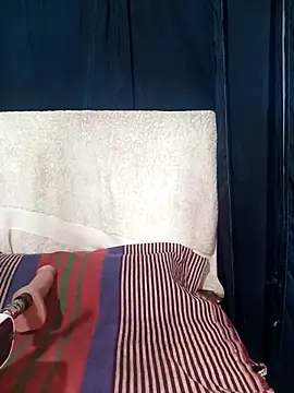 Aashixxx12 online show from 02/11/26, 11:04