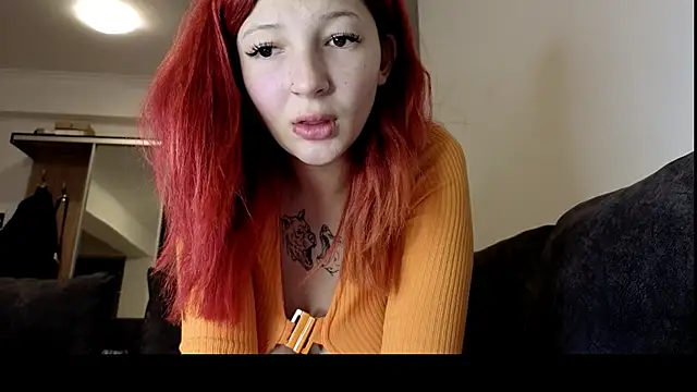 Snapshot of Alissa_kiss chatting on 10/04/25, 04:08 Alissa kiss online show from 10/04/25, 04:08
