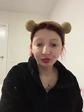 Snapshot of Alissa_kiss chatting on 02/11/25, 09:03 Alissa kiss online show from 02/11/25, 09:03