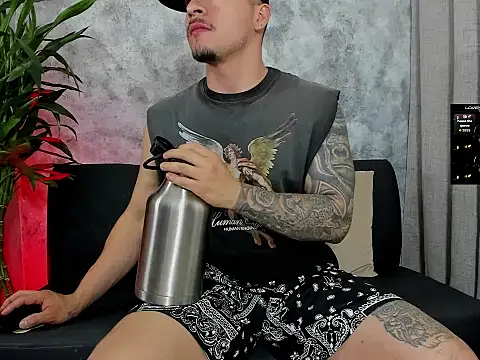 boyc022  online show from 02/11/26, 10:20