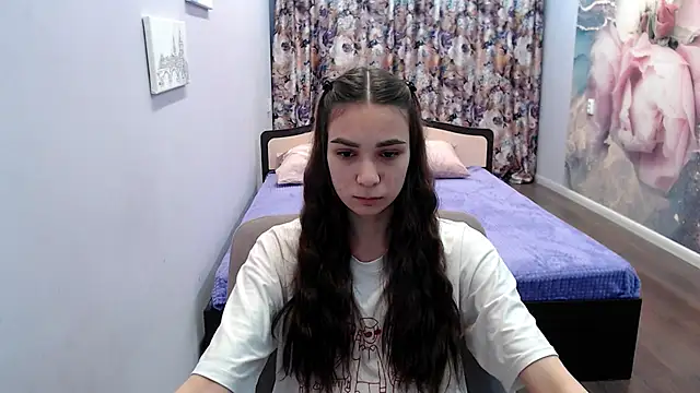 Snapshot of AmyJonas chatting on 02/20/25, 04:28 AmyJonas online show from 02/20/25, 04:28