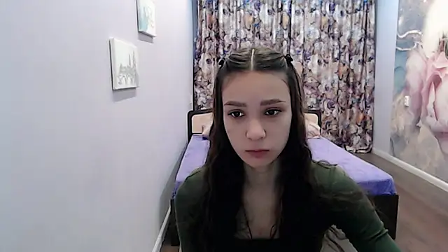 Snapshot of AmyJonas chatting on 02/27/25, 04:35 AmyJonas online show from 02/27/25, 04:35