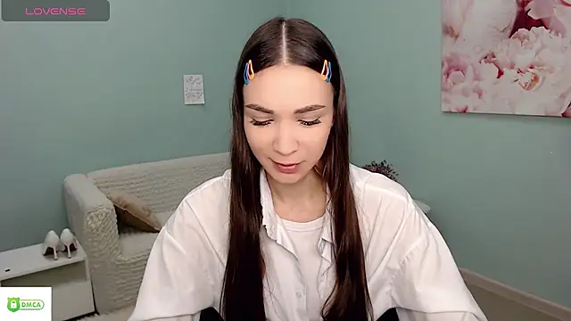 AmyJonas online show from 05/04/26, 04:49