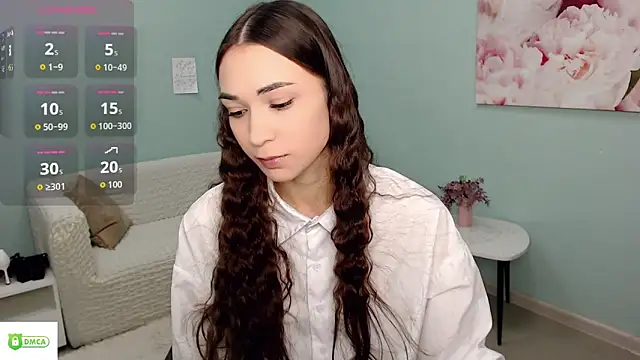 Snapshot of AmyJonas chatting on 01/13/26, 04:38 AmyJonas online show from 01/13/26, 04:38