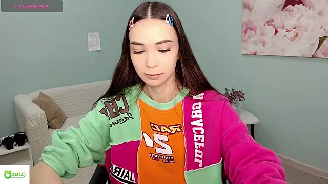 AmyJonas online show from 04/02/26, 04:52