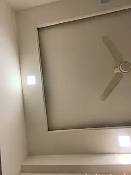 Snapshot of Emmy_kapoor chatting on 02/28/25, 06:10 Emmy kapoor online show from 02/28/25, 06:10