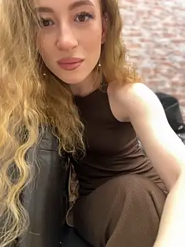  AngelMoon  online show from 10/25/25, 03:49