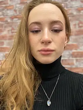  AngelMoon  online show from 10/17/25, 03:43