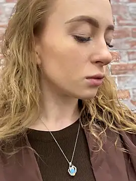  AngelMoon  online show from 10/22/25, 03:50