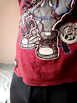 Snapshot of Ashanti_and__alejo chatting on 01/11/25, 06:44 Ashanti and alejo online show from 01/11/25, 06:44