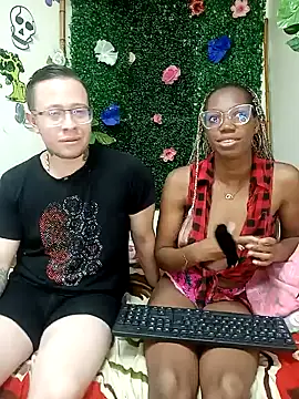 Snapshot of Ashanti_and__alejo chatting on 12/03/24, 03:06 Ashanti and alejo online show from 12/03/24, 03:06
