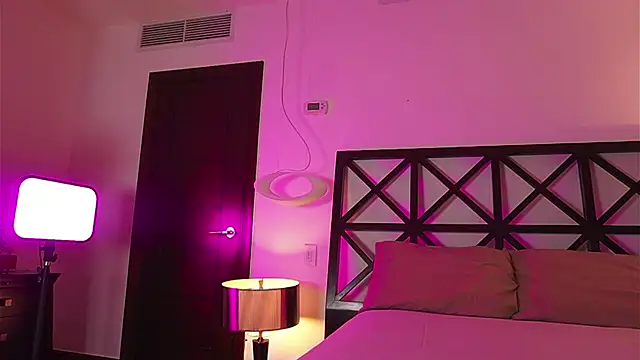 LunaMystyque online show from 09/13/25, 08:20