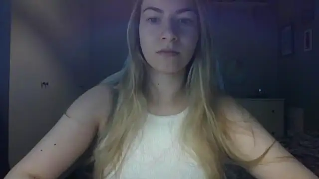 Snapshot of ROSIEx_sweet chatting on 04/29/26, 06:50 ROSIEx sweet online show from 04/29/26, 06:50