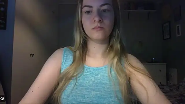 Snapshot of ROSIEx_sweet chatting on 04/08/26, 06:48 ROSIEx sweet online show from 04/08/26, 06:48