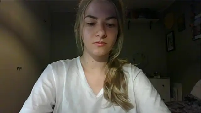 Snapshot of ROSIEx_sweet chatting on 01/07/26, 07:46 ROSIEx sweet online show from 01/07/26, 07:46