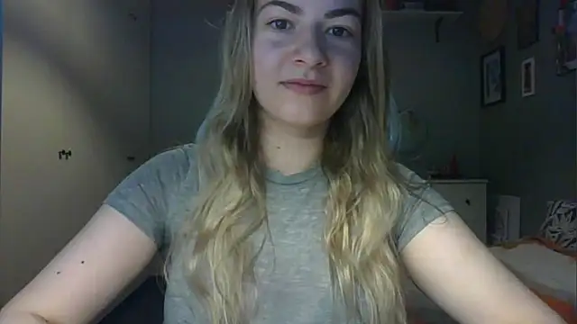Snapshot of ROSIEx_sweet chatting on 06/10/26, 06:58 ROSIEx sweet online show from 06/10/26, 06:58
