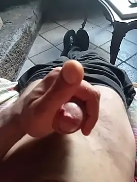 MrTamburine22 online show from 04/18/26, 01:24