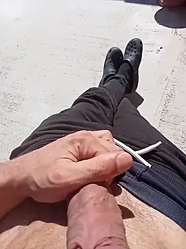 MrTamburine22 online show from 04/04/26, 12:56